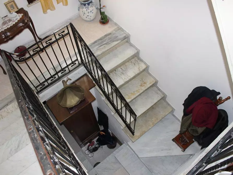 Immagine 19 di Casa bifamiliare in vendita  a Carrara