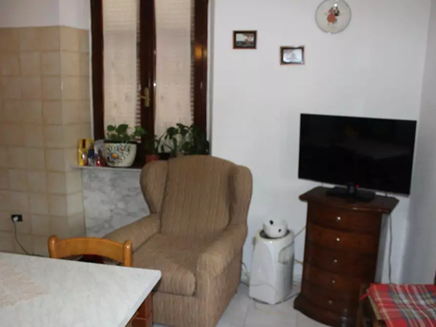 Immagine 5 di Casa bifamiliare in vendita  a Carrara