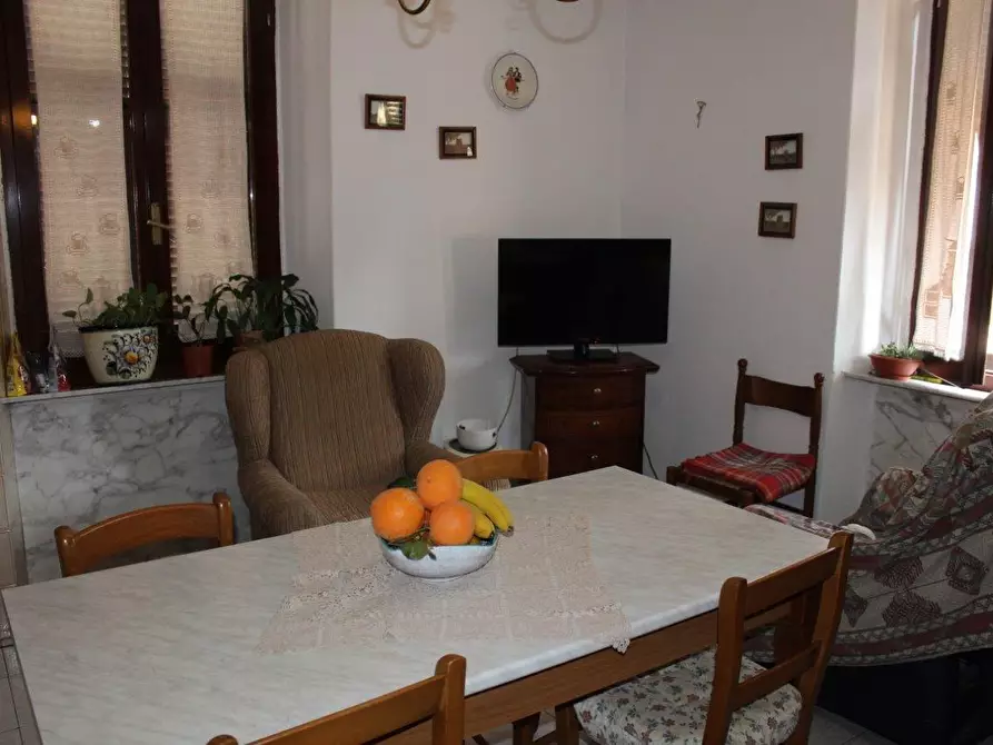 Immagine 1 di Casa bifamiliare in vendita  a Carrara