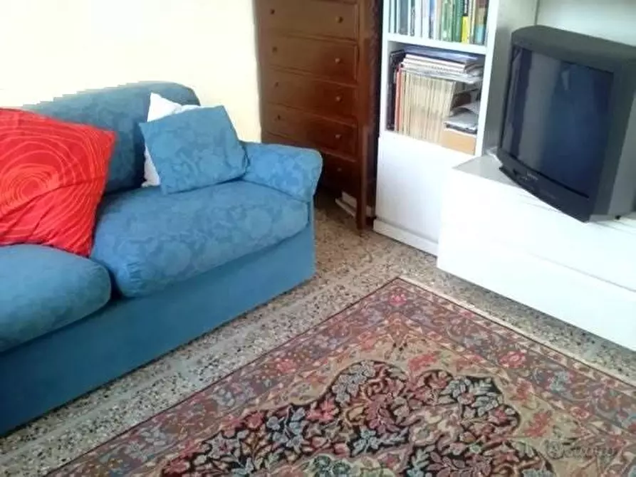 Immagine 4 di Casa indipendente in vendita  a Cascina