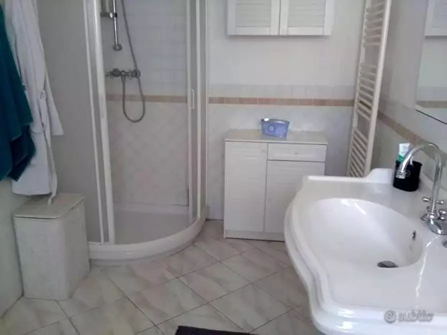 Immagine 8 di Casa indipendente in vendita  a Cascina