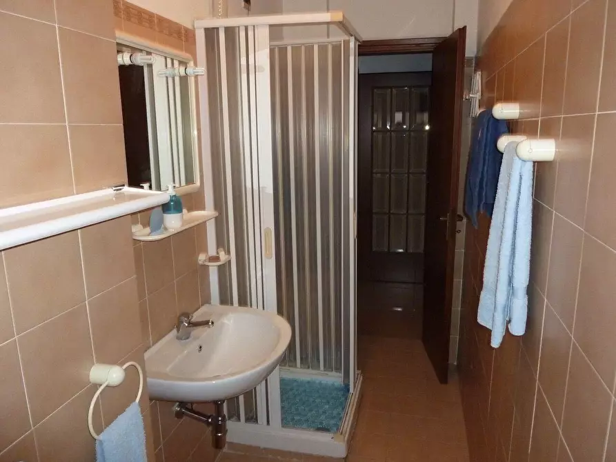 Immagine 8 di Appartamento in vendita  a Massa