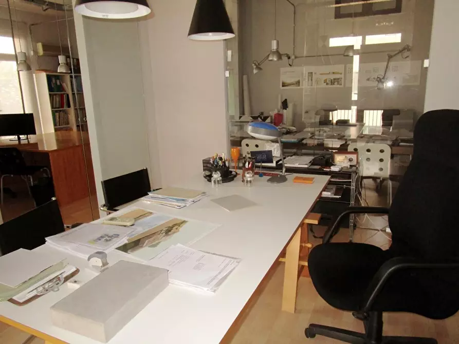 Immagine 6 di Ufficio in affitto  a San Giuliano Terme