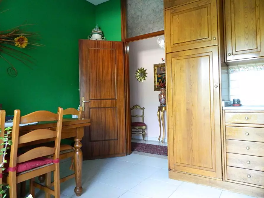 Immagine 3 di Appartamento in vendita  a Ortonovo