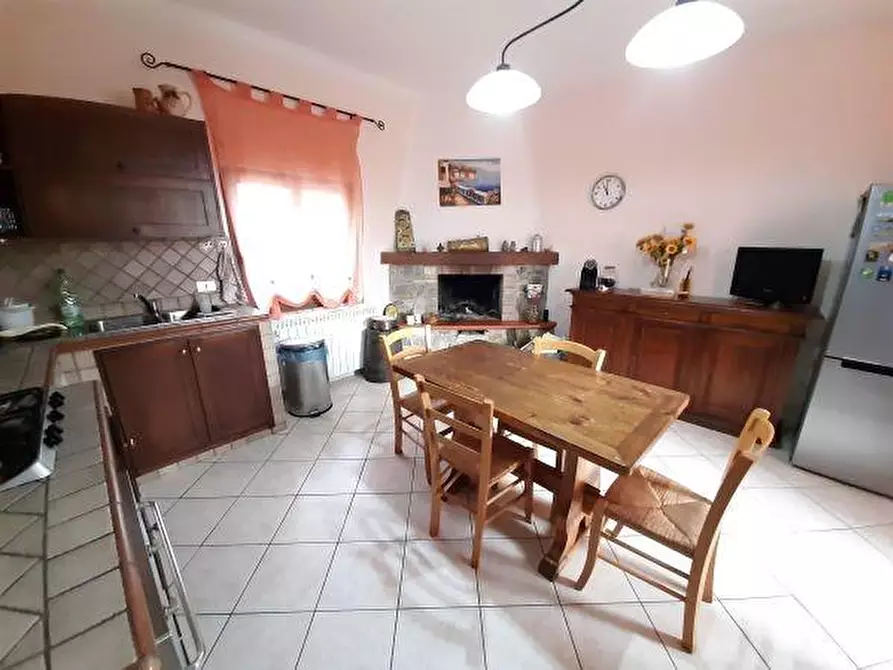 Immagine 17 di Porzione di casa in vendita  a Rosignano Marittimo