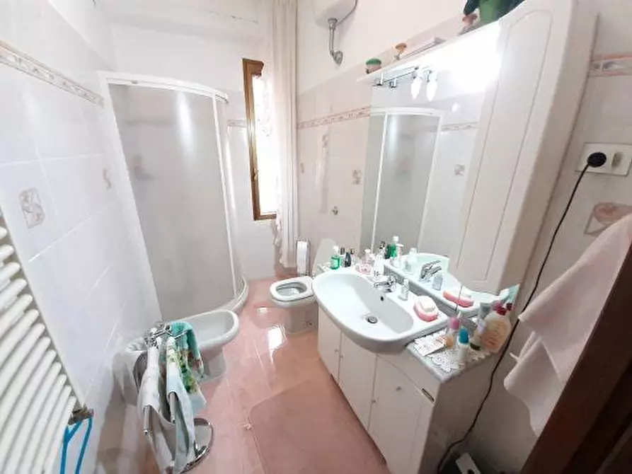 Immagine 15 di Porzione di casa in vendita  a Rosignano Marittimo