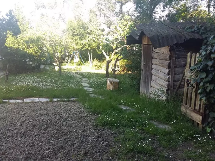 Immagine 2 di Villa in vendita  a Montalcino