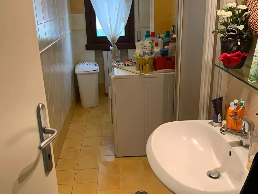 Immagine 8 di Appartamento in vendita  a Castelfranco Di Sotto