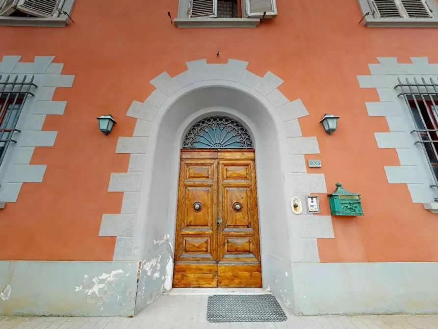 Immagine 29 di Villa in vendita  a Cascina