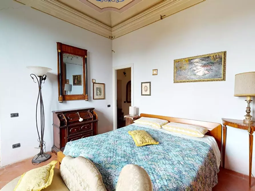 Immagine 13 di Villa in vendita  a Cascina