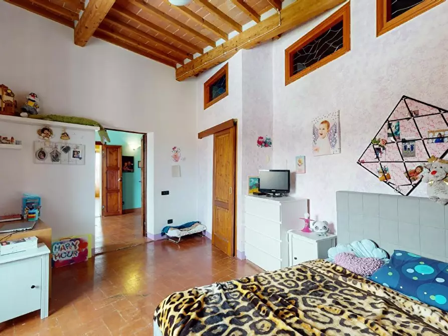 Immagine 28 di Villa in vendita  a Cascina