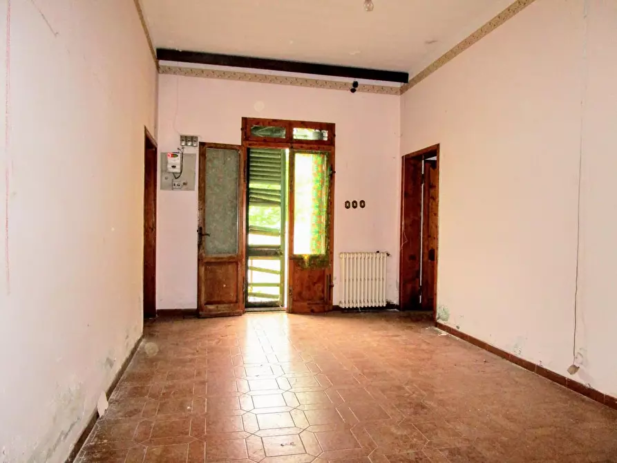 Immagine 8 di Villa in vendita  a Fucecchio