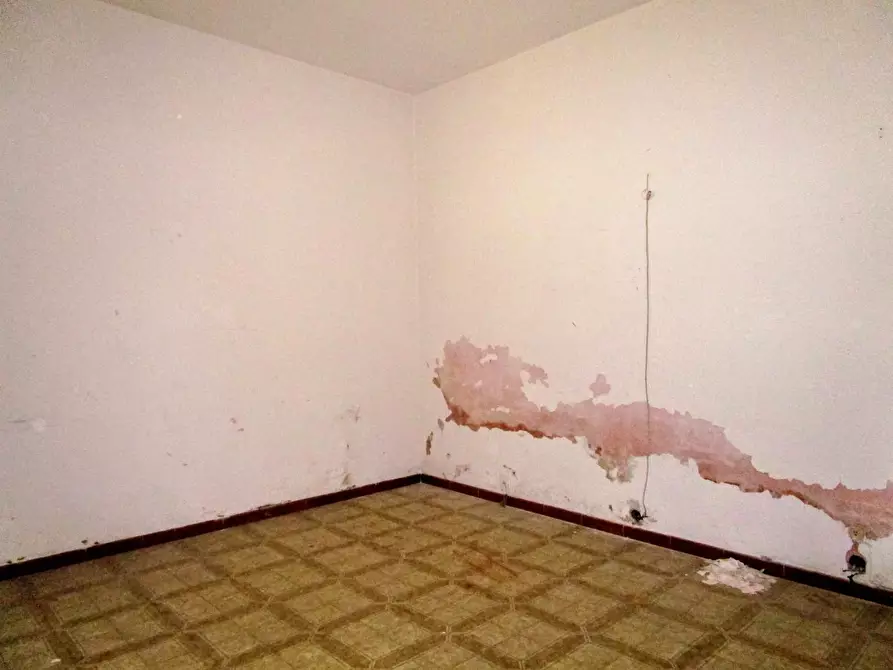 Immagine 12 di Villa in vendita  a Fucecchio