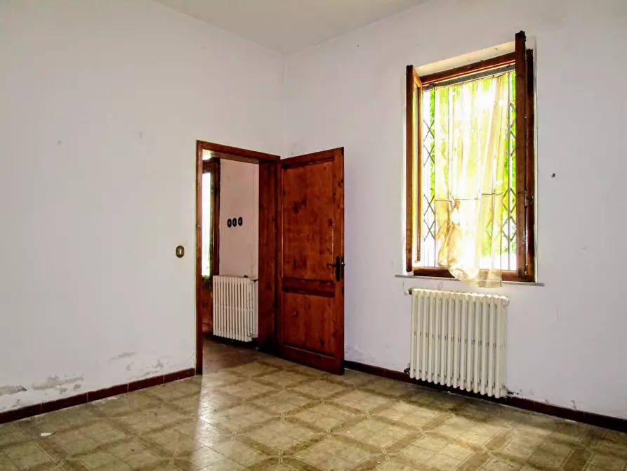 Immagine 13 di Villa in vendita  a Fucecchio