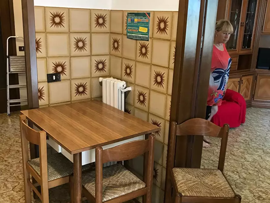 Immagine 4 di Appartamento in affitto  a Cascina