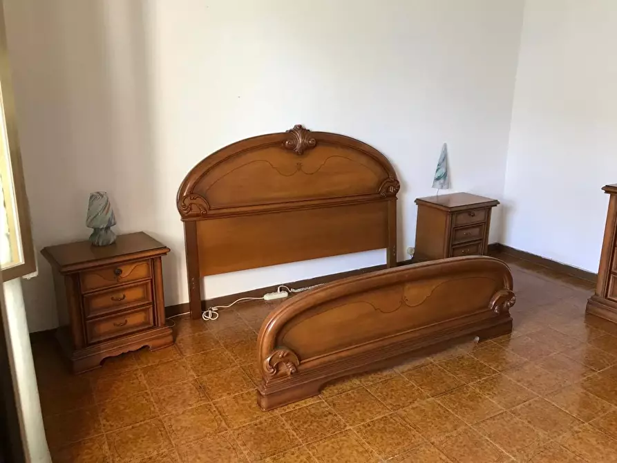 Immagine 13 di Appartamento in affitto  a Cascina