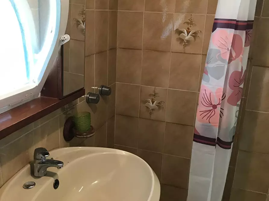 Immagine 20 di Appartamento in affitto  a Cascina