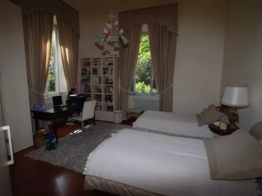 Immagine 26 di Villa in vendita  a Santa Maria A Monte