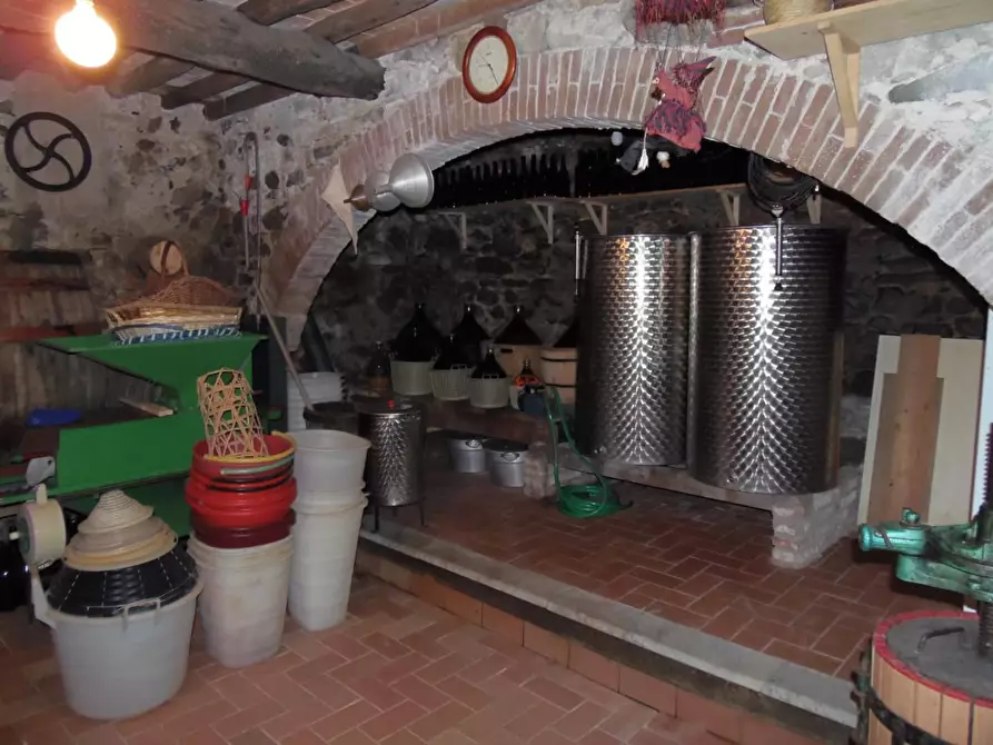 Immagine 14 di Casa semindipendente in vendita  a Carrara