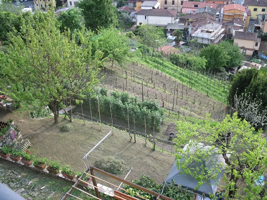 Immagine 13 di Casa semindipendente in vendita  a Carrara