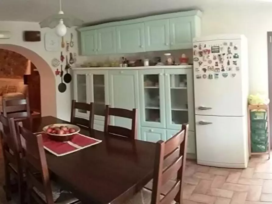 Immagine 6 di Casa semindipendente in vendita  a Carrara