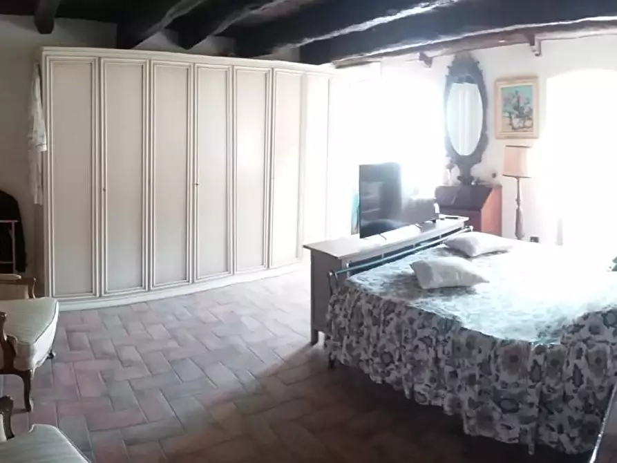 Immagine 8 di Casa semindipendente in vendita  a Carrara