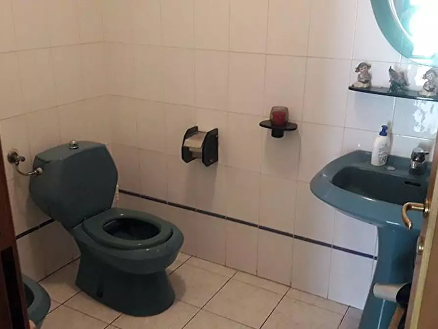 Immagine 18 di Casa semindipendente in vendita  a Carrara