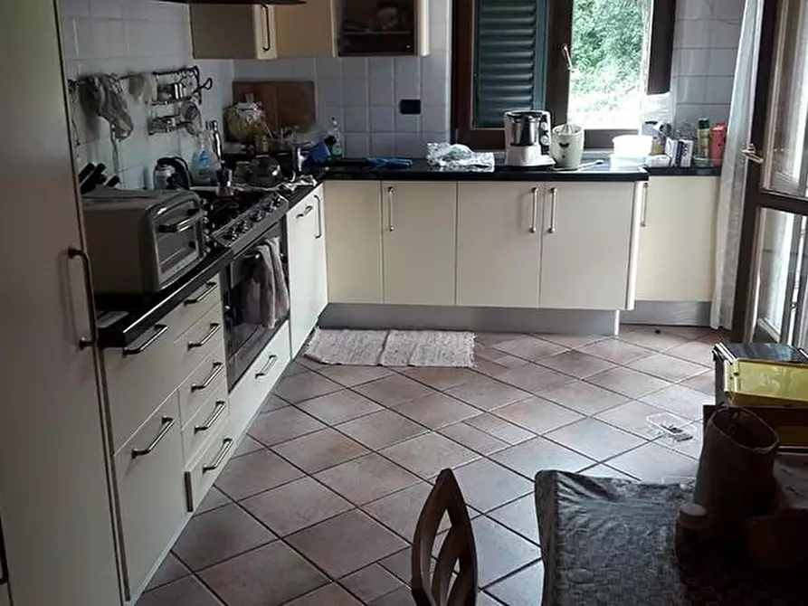 Immagine 45 di Casa semindipendente in vendita  a Carrara