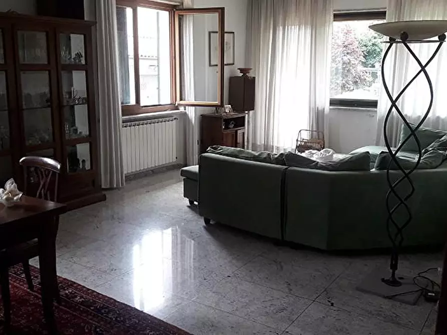 Immagine 12 di Casa semindipendente in vendita  a Carrara