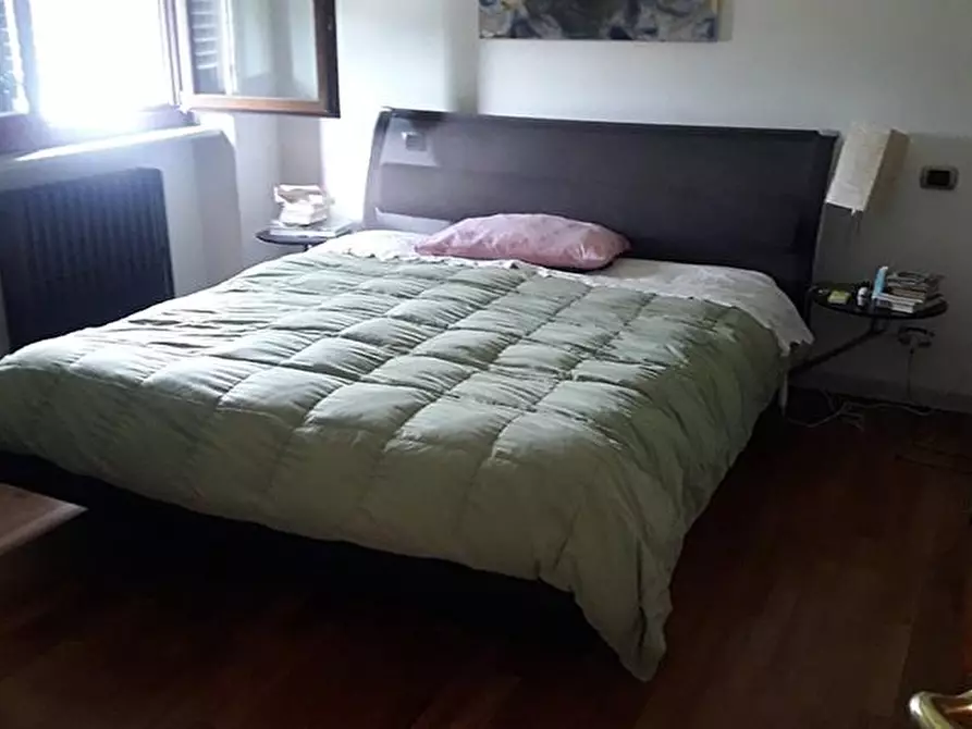 Immagine 46 di Casa semindipendente in vendita  a Carrara