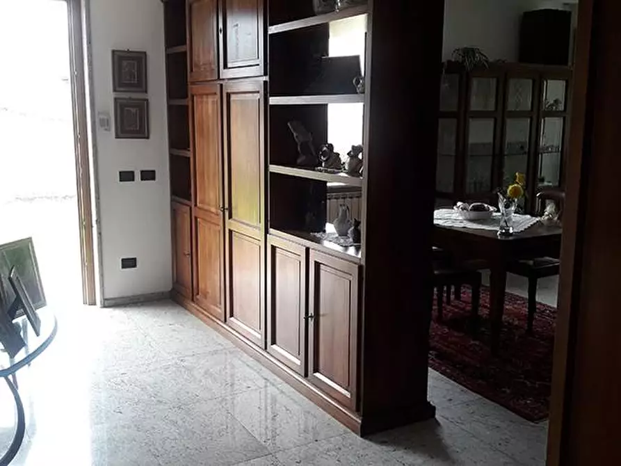 Immagine 10 di Casa semindipendente in vendita  a Carrara