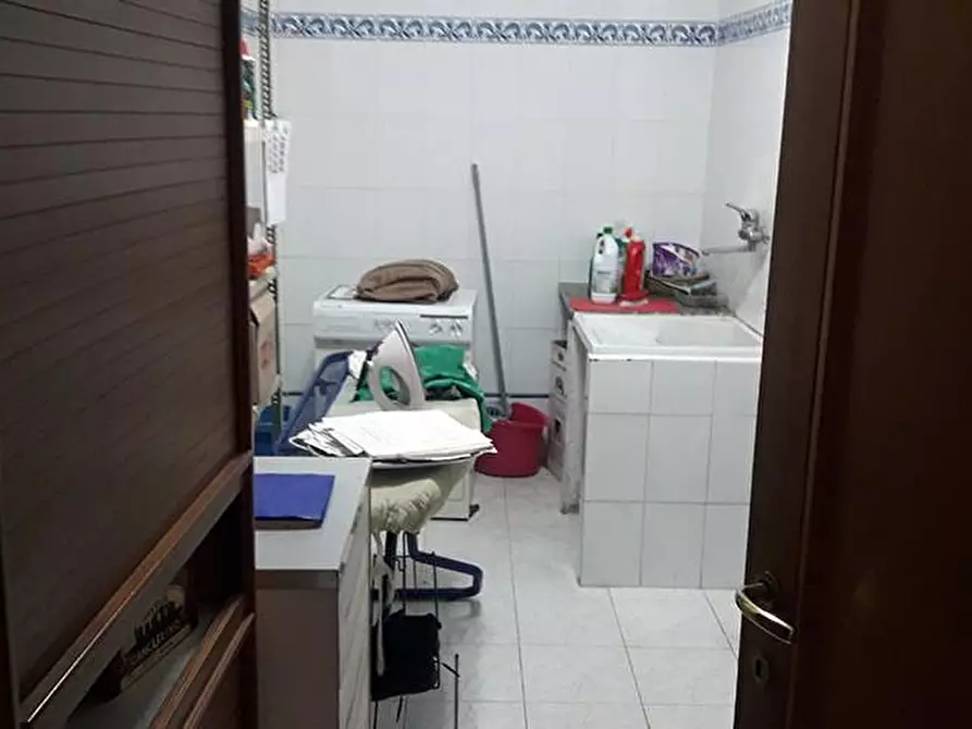 Immagine 19 di Casa semindipendente in vendita  a Carrara