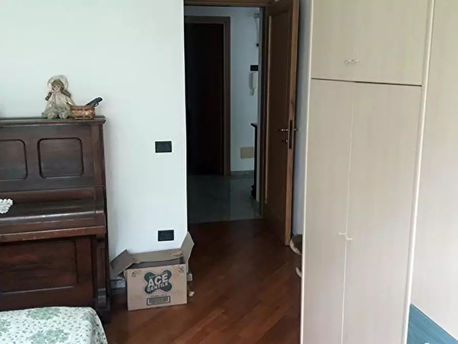 Immagine 28 di Casa semindipendente in vendita  a Carrara