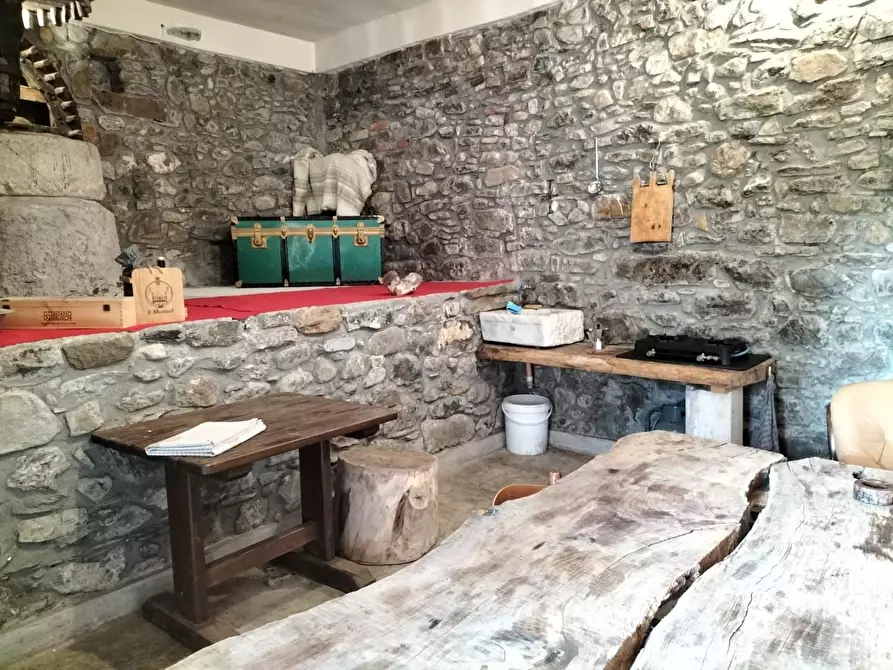 Immagine 53 di Casa colonica in vendita  a Castelnuovo Magra