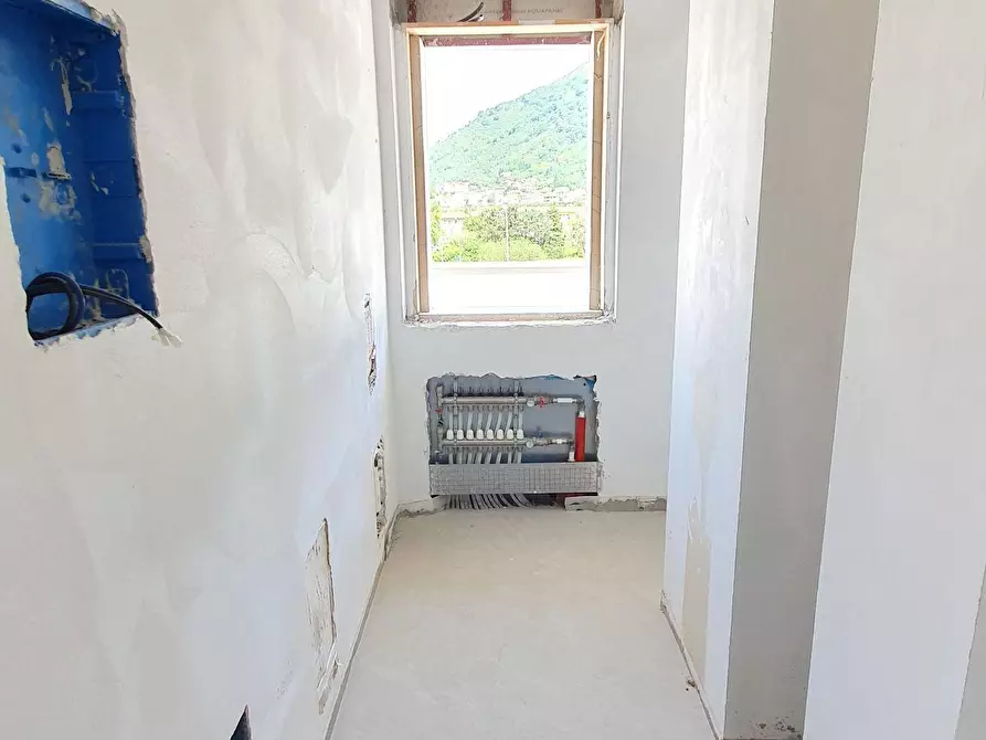 Immagine 19 di Mansarda in vendita  a Massa