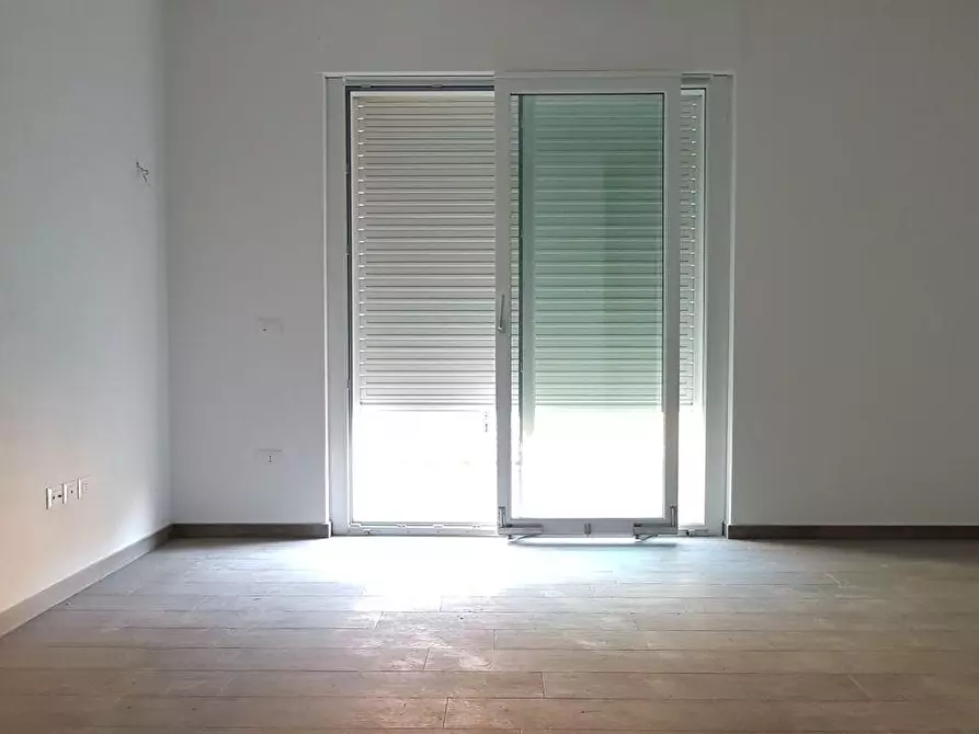 Immagine 13 di Mansarda in vendita  a Massa