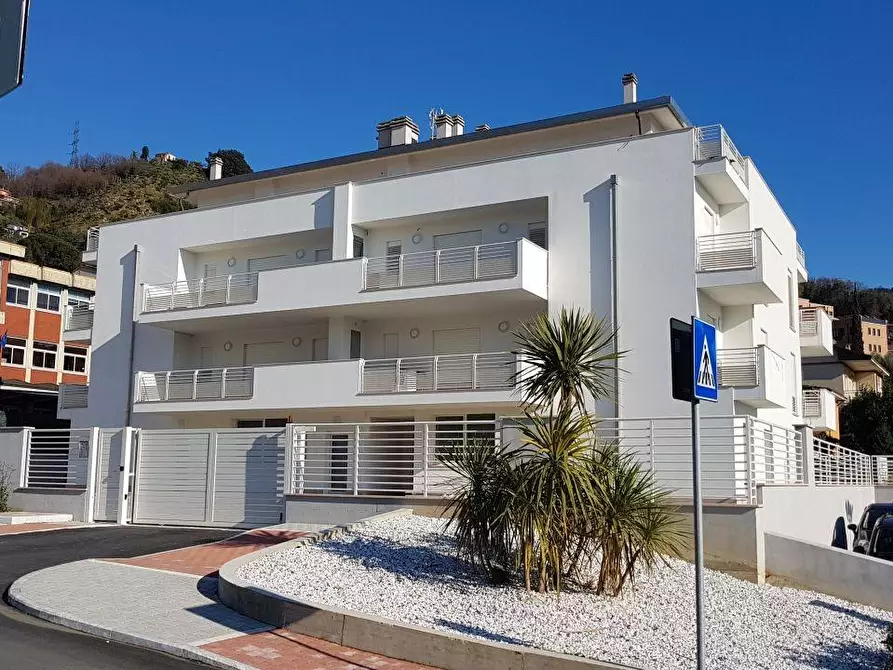 Immagine 5 di Mansarda in vendita  a Massa