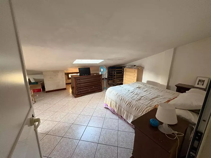 Immagine 31 di Casa semindipendente in affitto  a Montignoso