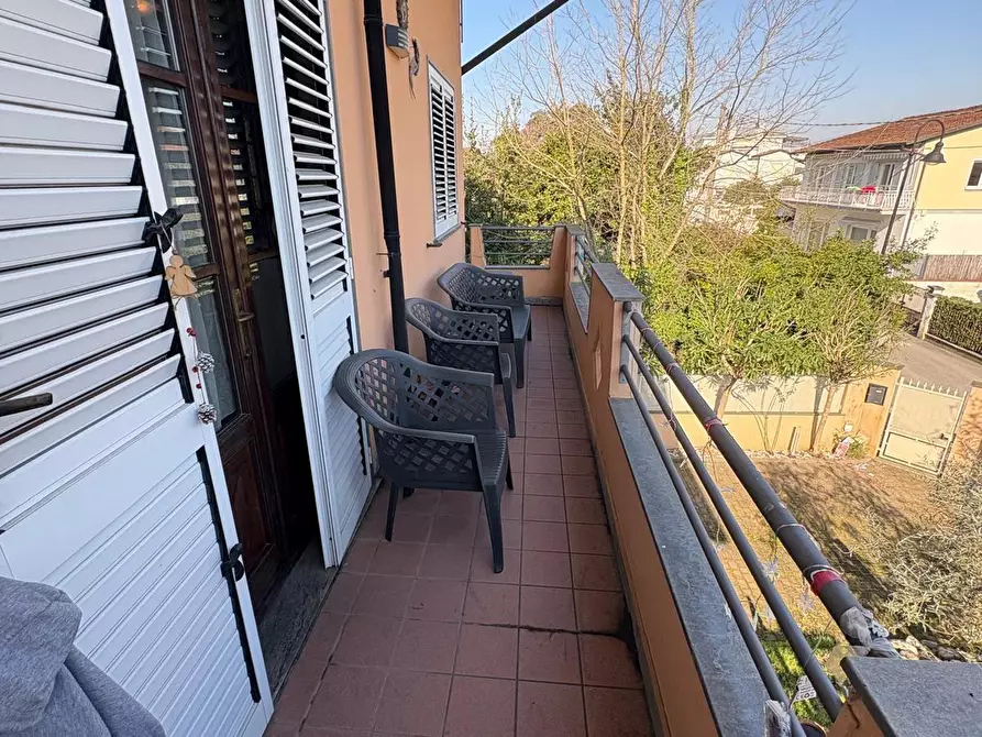 Immagine 13 di Casa semindipendente in affitto  a Montignoso