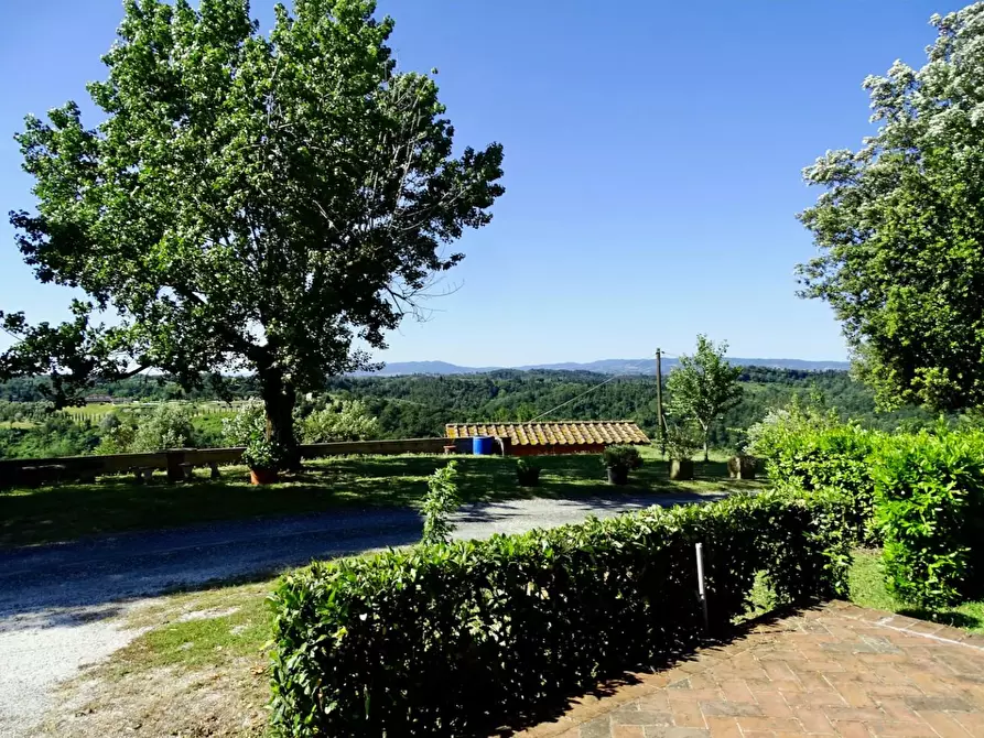 Immagine 9 di Porzione di casa in vendita  a Palaia