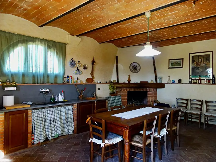 Immagine 17 di Porzione di casa in vendita  a Palaia