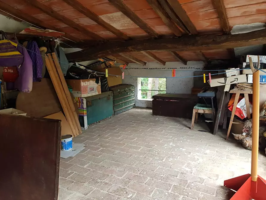 Immagine 27 di Casa indipendente in vendita  a Calci