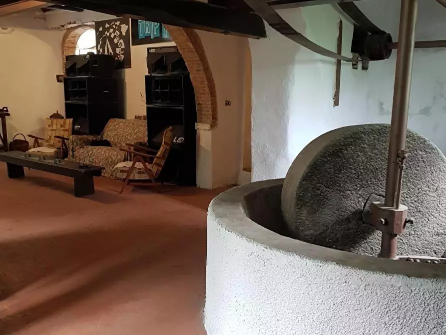 Immagine 35 di Casa indipendente in vendita  a Calci