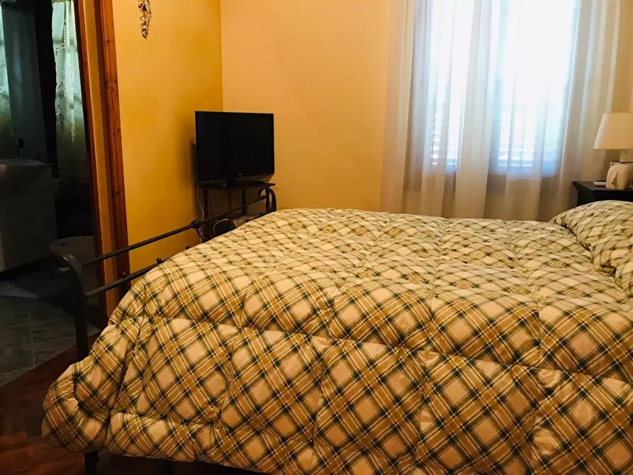 Immagine 18 di Rustico / casale in vendita  a Cascina