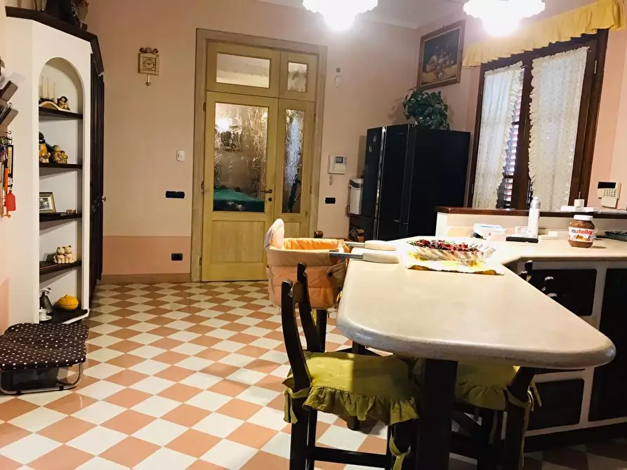 Immagine 6 di Rustico / casale in vendita  a Cascina