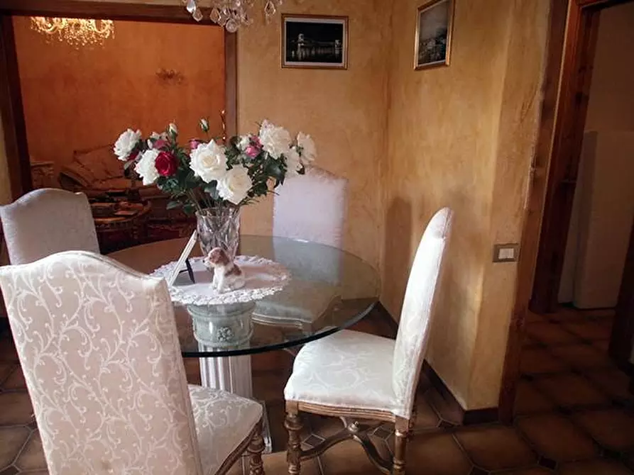 Immagine 2 di Casa bifamiliare in vendita  a Carrara