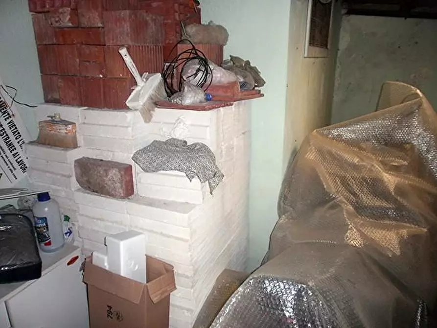 Immagine 29 di Casa bifamiliare in vendita  a Carrara