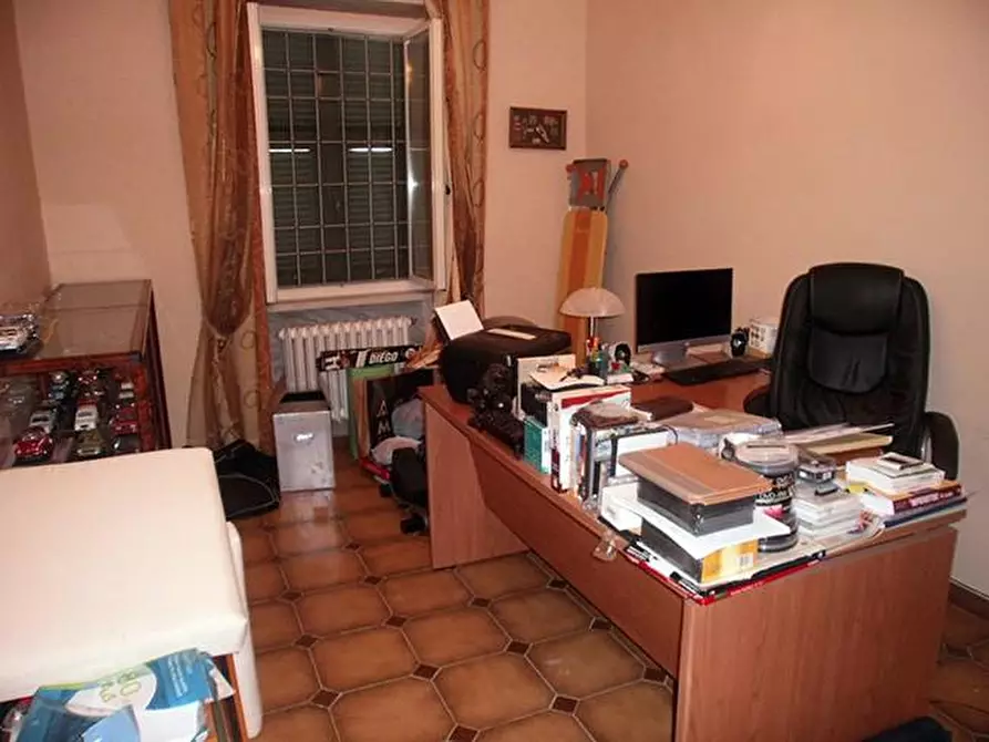 Immagine 10 di Casa bifamiliare in vendita  a Carrara