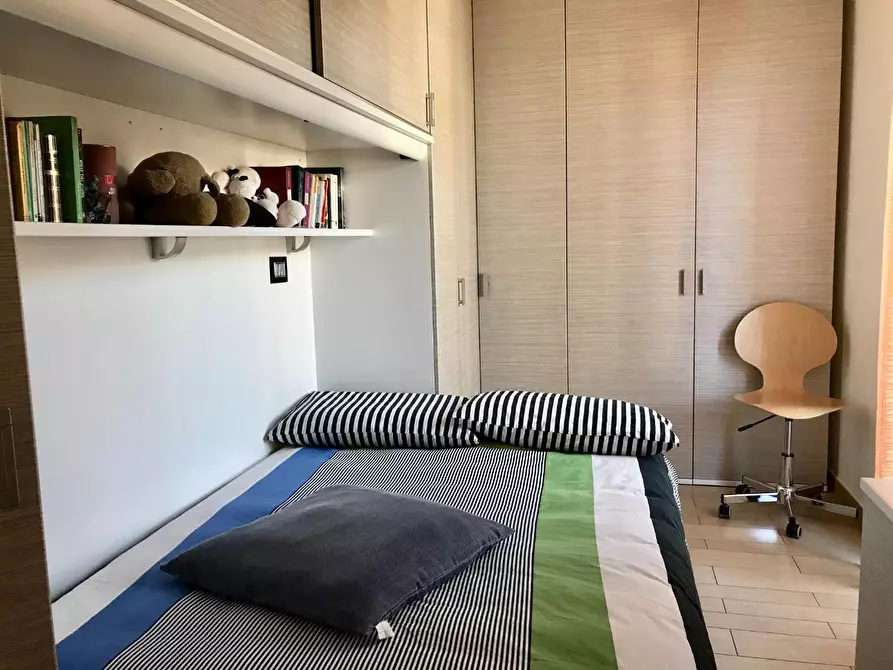 Immagine 13 di Villetta a schiera in vendita  a Massa