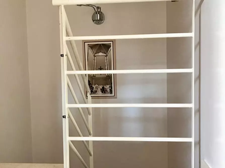 Immagine 9 di Villetta a schiera in vendita  a Massa